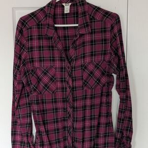 Plaid Button-Up Shirt in Pink and Black